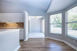 1624 Brookton Green Dr, Sun City Center, FL 33573 - Photo 17