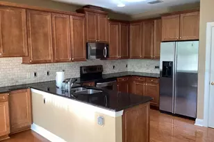 3511 Heards Ferry Dr, Tampa, FL 33618 - Photo 7