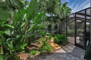 10497 Longwood Dr, Seminole, FL 33777 - Photo 41