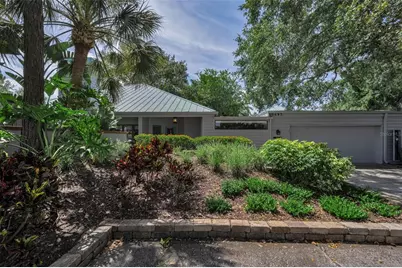 10497 Longwood Drive, Seminole, FL 33777 - Photo 3