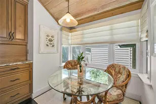 10497 Longwood Dr, Seminole, FL 33777 - Photo 21