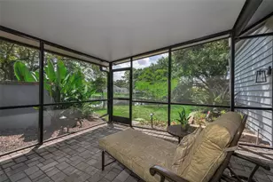 10497 Longwood Dr, Seminole, FL 33777 - Photo 9