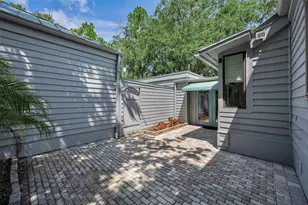 10497 Longwood Dr, Seminole, FL 33777 - Photo 51