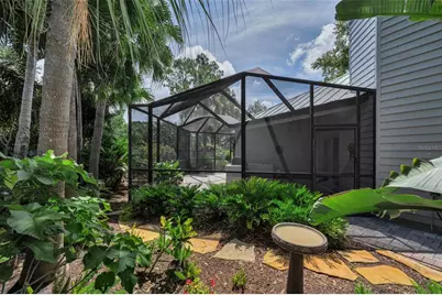 10497 Longwood Drive, Seminole, FL 33777 - Photo 9