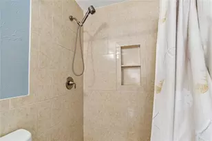 1365 N Snell Isle Blvd NE, Saint Petersburg, FL 33704 - Photo 29