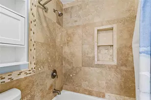 1365 N Snell Isle Blvd NE, Saint Petersburg, FL 33704 - Photo 21