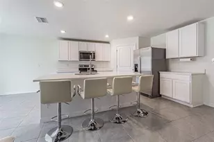 9213 Mission Bay Pl, Temple Terrace, FL 33637 - Photo 5