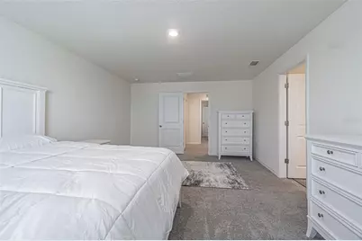 9213 Mission Bay Pl, Temple Terrace, FL 33637 - Photo 9