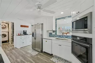 13700 Leslie Dr, Hudson, FL 34667 - Photo 31