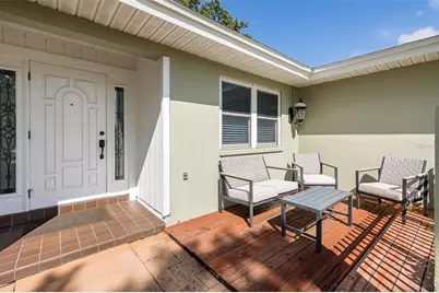 8120 Canterbury Circle, Seminole, FL 33777 - Photo 7