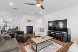 3883 Capri Coast Dr, Plant City, FL 33565 - Photo 7