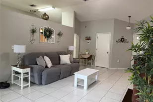 908 45th St E, Bradenton, FL 34208 - Photo 5