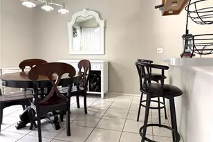 908 45th St E, Bradenton, FL 34208 - Photo 9