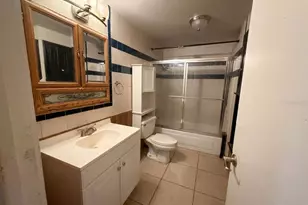 1515 Maple Dr, Fort Myers, FL 33907 - Photo 15