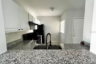 6011 Skydale Way, Riverview, FL 33578 - Photo 5
