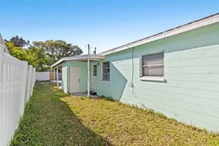 2105 52nd St S, Saint Petersburg, FL 33707 - Photo 17