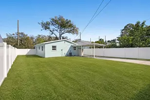 2105 52nd St S, Saint Petersburg, FL 33707 - Photo 19