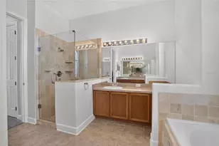 7221 Bucks Ford Dr, Riverview, FL 33578 - Photo 11