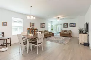 10806 Gable Dig Loop, San Antonio, FL 33576 - Photo 7