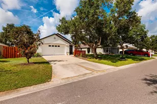 4909 70th St E, Palmetto, FL 34221 - Photo 5