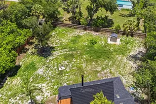 7210 Valrie Ln, Riverview, FL 33569 - Photo 35