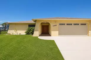 13525 Claudia Dr, Hudson, FL 34667 - Photo 11