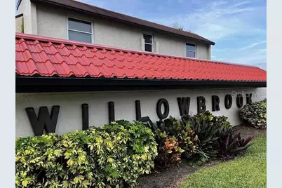 1100 E Bay Drive #35, Largo, FL 33770 - Photo 1