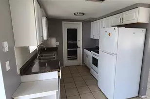5200 Chet Dr, New Port Richey, FL 34652 - Photo 9