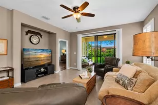 335 Seneca Falls Dr, Apollo Beach, FL 33572 - Photo 9