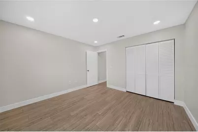 2007 59th Circle S, Saint Petersburg, FL 33712 - Photo 21