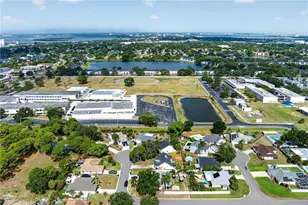 2007 59th Cir S, Saint Petersburg, FL 33712 - Photo 35