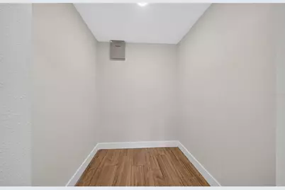 2007 59th Circle S, Saint Petersburg, FL 33712 - Photo 17