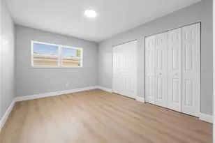 306 Floral Dr, Tampa, FL 33613 - Photo 21