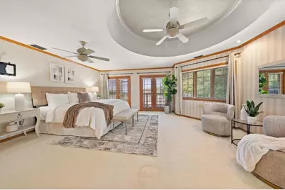 220 Harbor View Lane, Largo, FL 33770 - Photo 39
