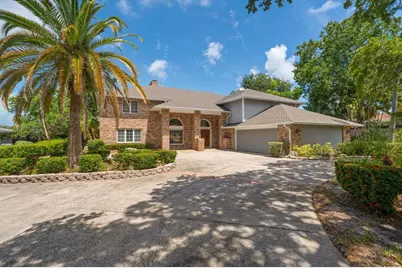 220 Harbor View Lane, Largo, FL 33770 - Photo 1
