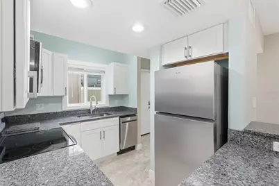 3120 Beach Boulevard S #1, Gulfport, FL 33707 - Photo 5