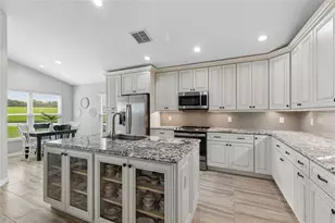 18868 Maisons Dr, Lutz, FL 33558 - Photo 3
