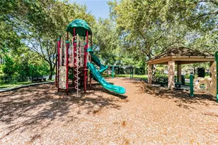 18868 Maisons Dr, Lutz, FL 33558 - Photo 59