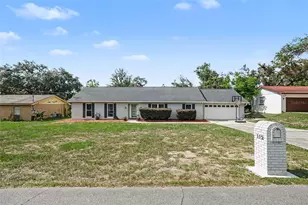 112 W Brentridge Dr, Brandon, FL 33511 - Photo 1