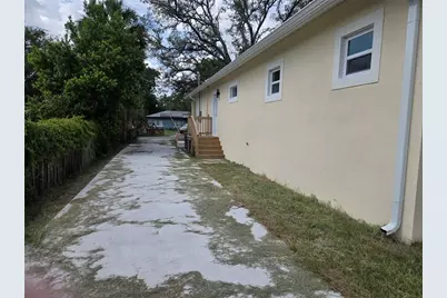 704 E Orchid Avenue, Tampa, FL 33612 - Photo 21