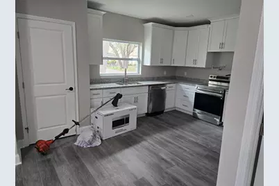 704 E Orchid Avenue, Tampa, FL 33612 - Photo 3
