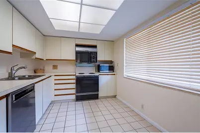 3062 Eastland Boulevard #406, Clearwater, FL 33761 - Photo 17