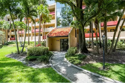 3062 Eastland Boulevard #406, Clearwater, FL 33761 - Photo 3