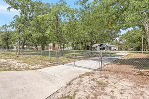 18815 Gracie Lee St, Spring Hill, FL 34610 - Photo 43