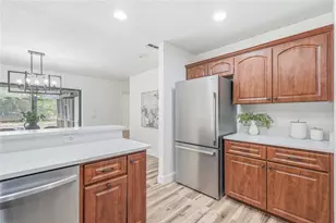 18815 Gracie Lee St, Spring Hill, FL 34610 - Photo 19