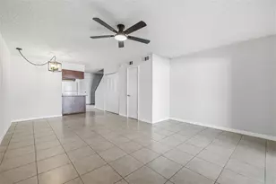 11906 Cypress Hill Cir, Tampa, FL 33626 - Photo 13