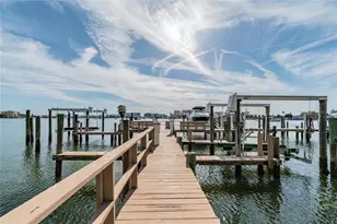 644 Island Way, Clearwater, FL 33767 - Photo 3