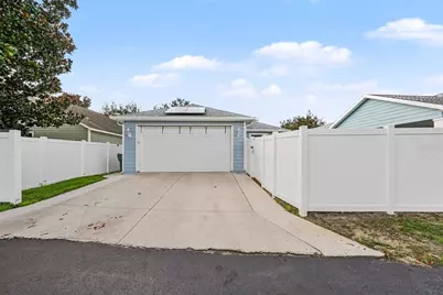 6444 Ashville Drive, Zephyrhills, FL 33542 - Photo 29