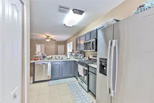 5843 Wrenwater, Lithia, FL 33547 - Photo 11