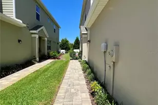 1879 Trailside Dr, Palm Harbor, FL 34683 - Photo 3